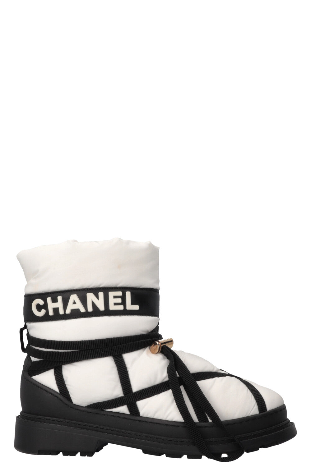 CHANEL 2019 Snow Boots Nylon Black White
