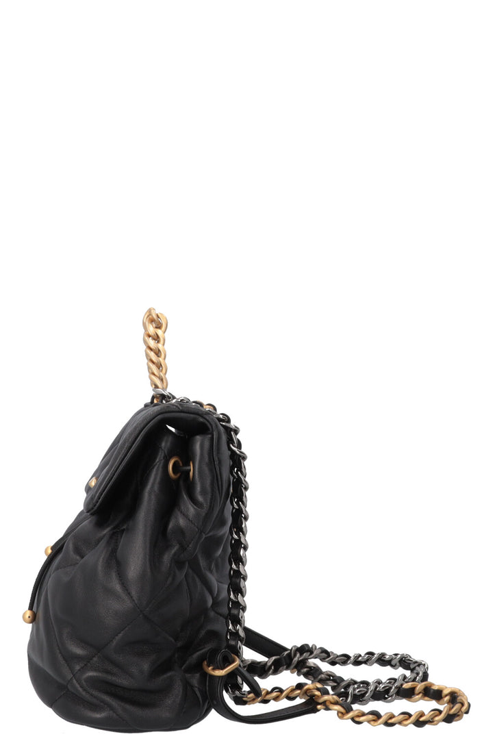 CHANEL 19 Shiny Backpack Leather Black
