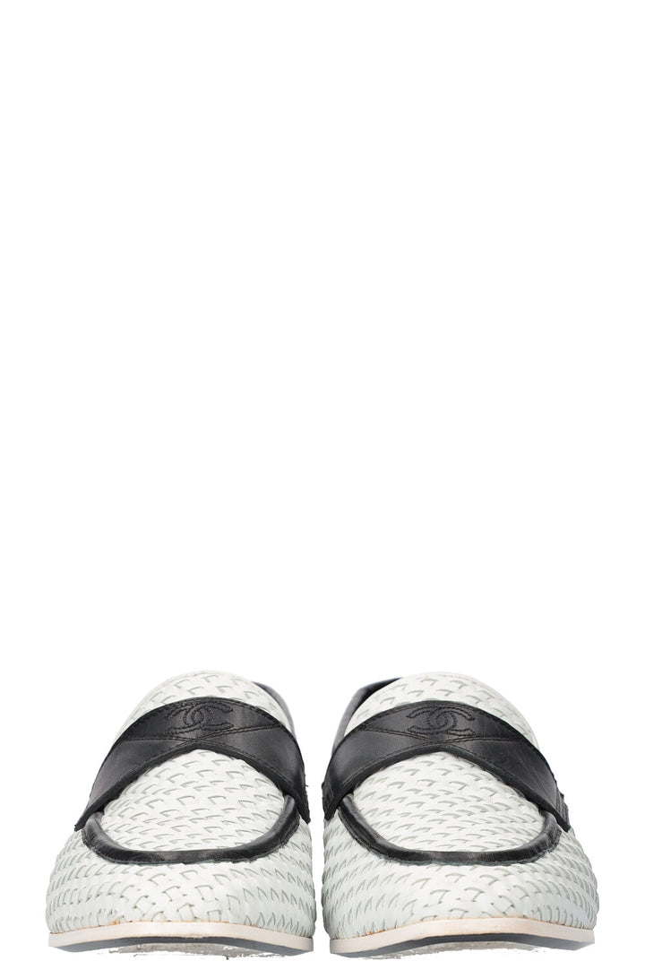 CHANEL Loafer Flats Black and White