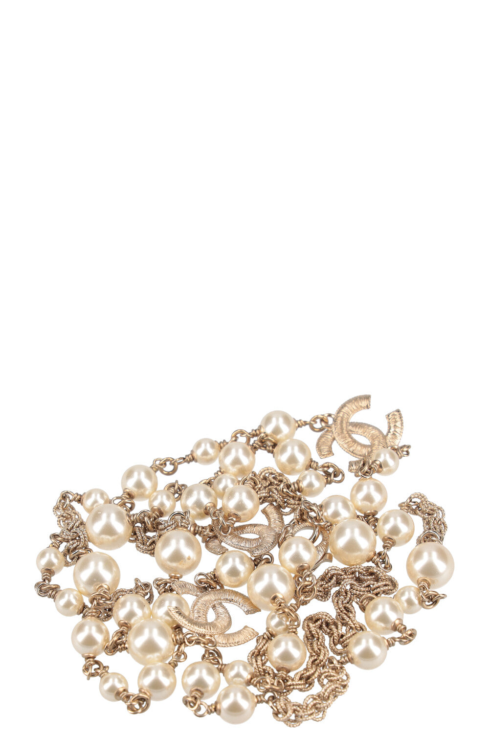 CHANEL Collier de perles 2019