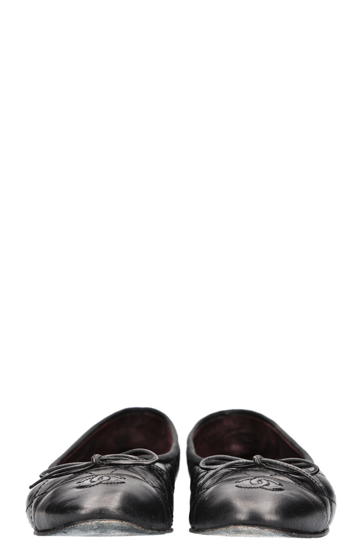 CHANEL Ballerines classiques Noir