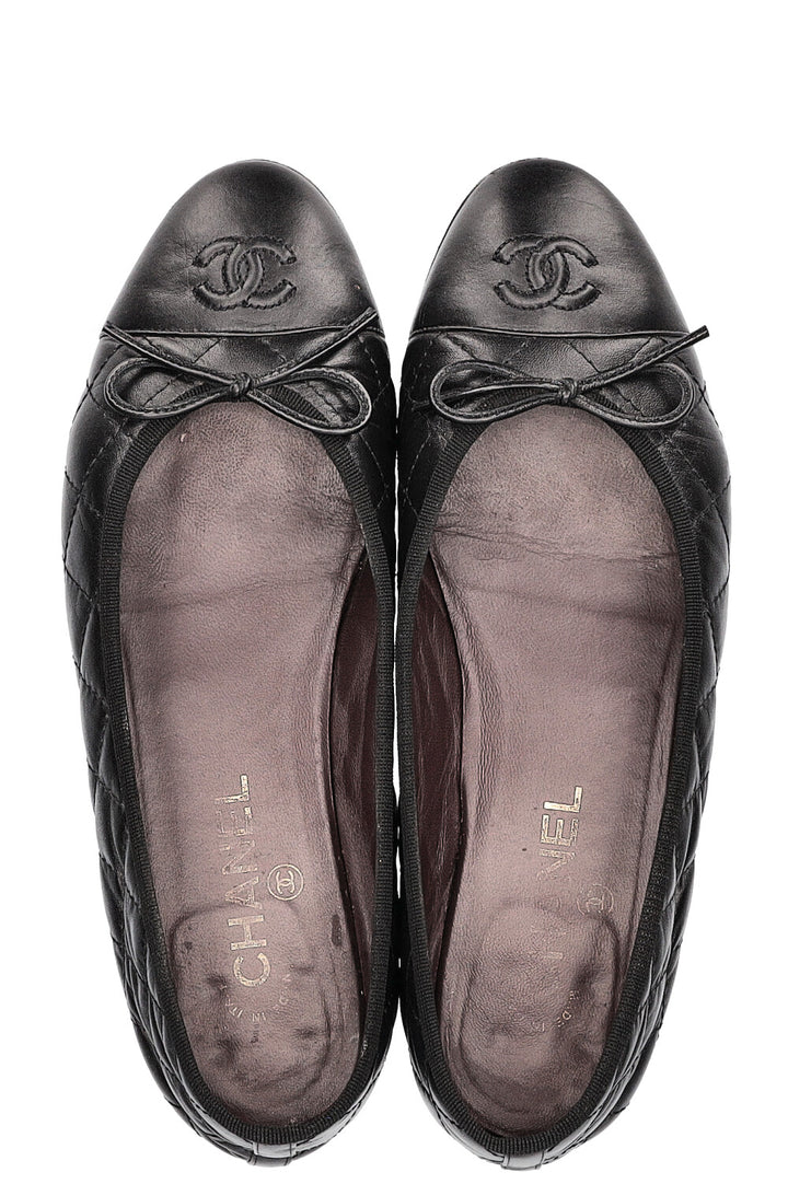 CHANEL Ballerines classiques Noir