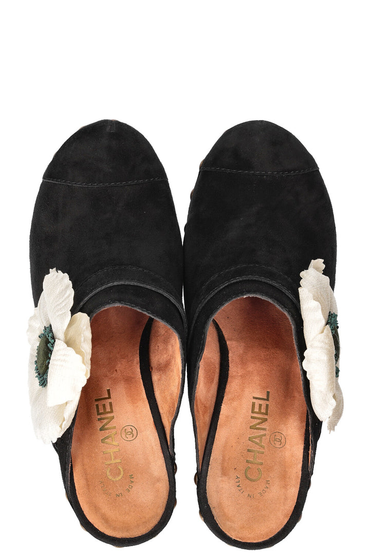 CHANEL Clogs Suede Black