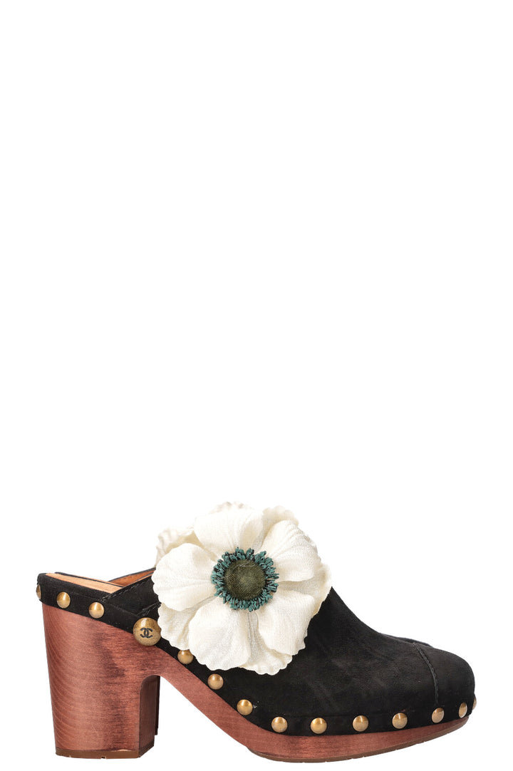 CHANEL Clogs Suede Black