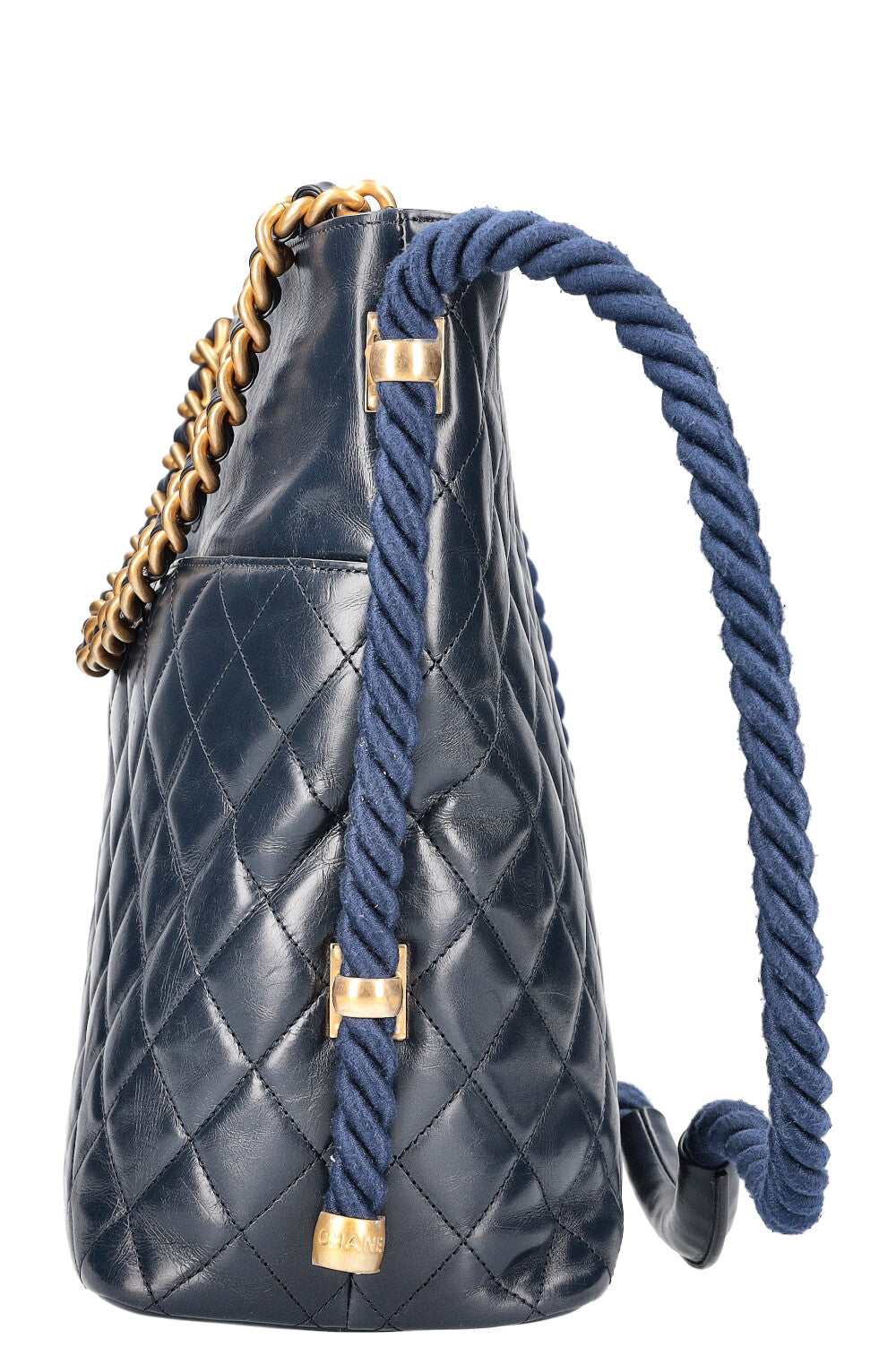 CHANEL En Vogue Hobo Bag Navy