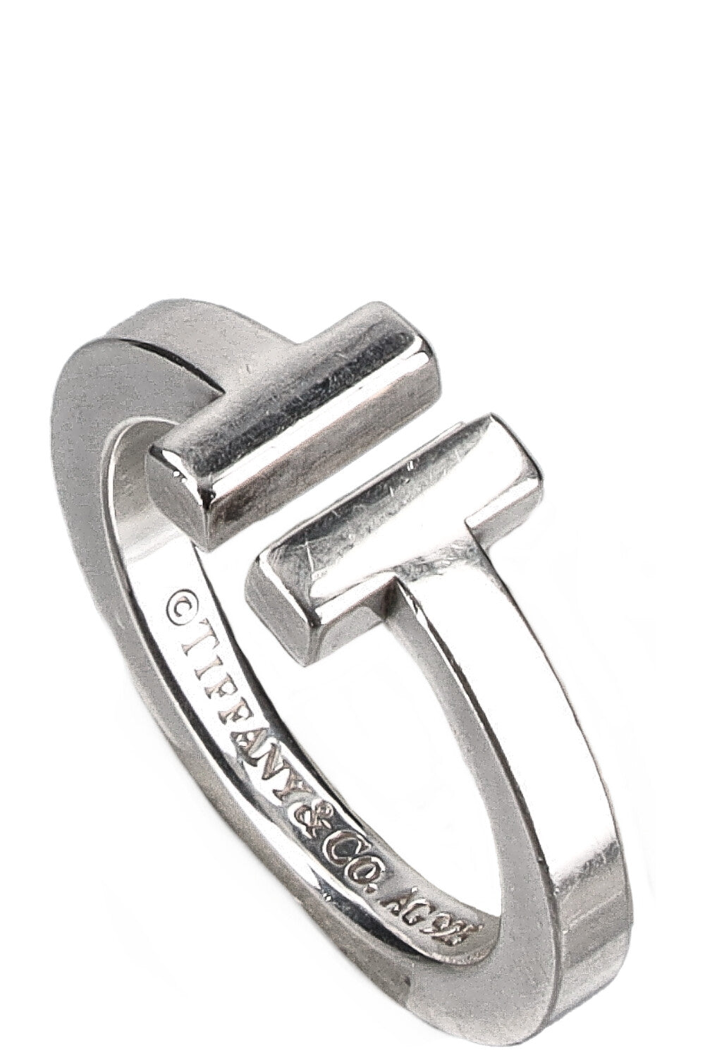 T square shop ring