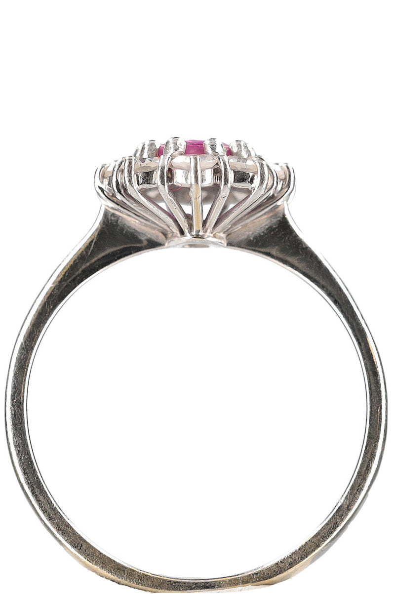 VINTAGE JEWELRY Ruby Ring