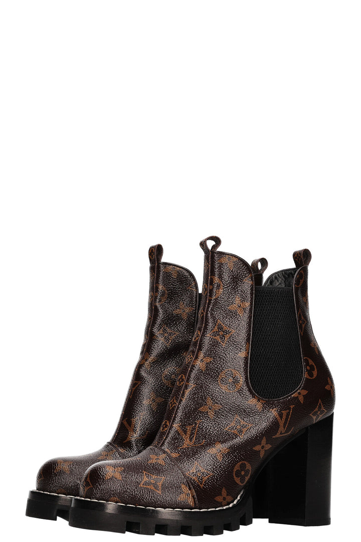 LOUIS VUITTON Star Trail Boots MNG Canvas