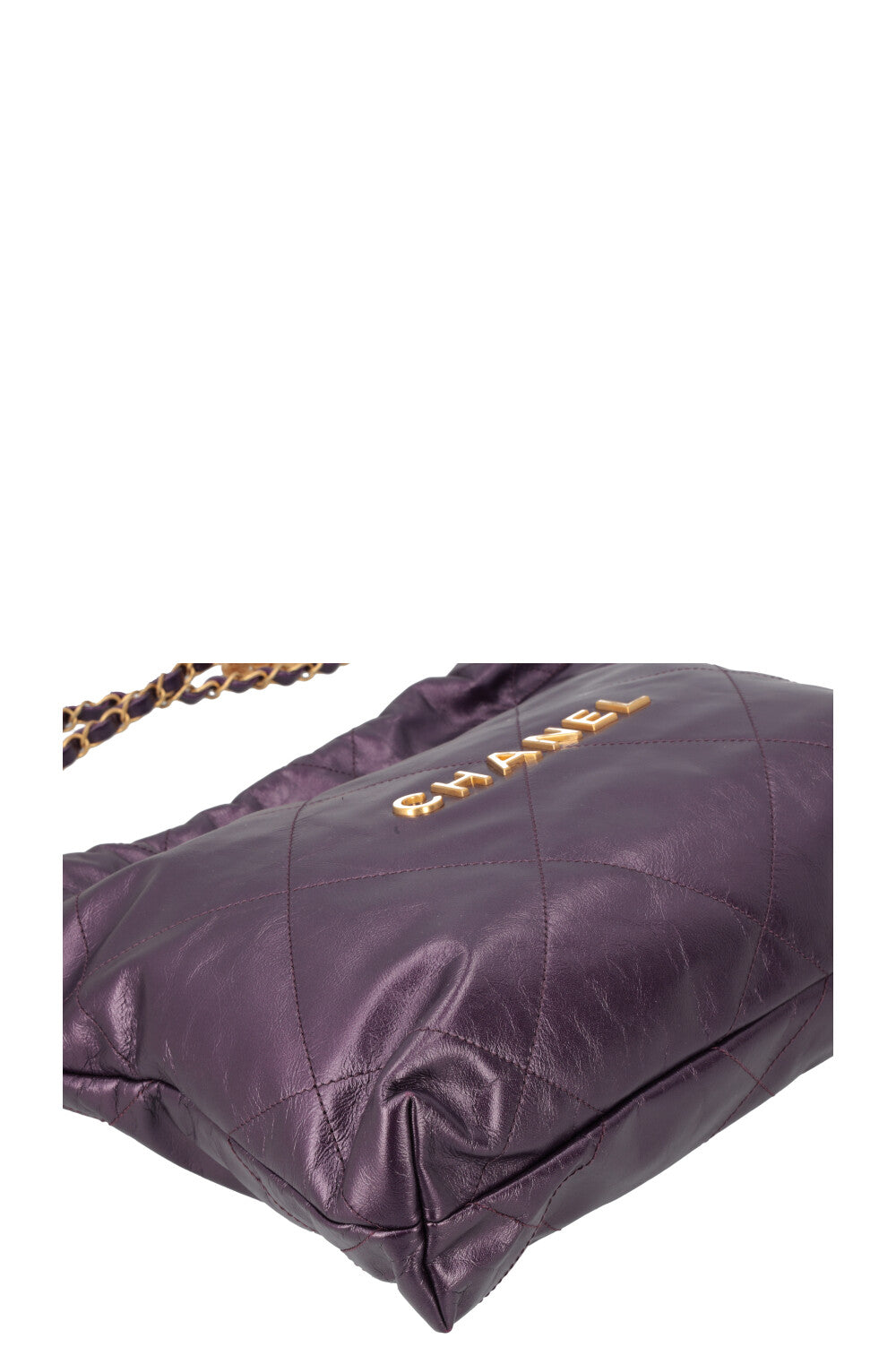 CHANEL 22 Small Bag Metallic Purple