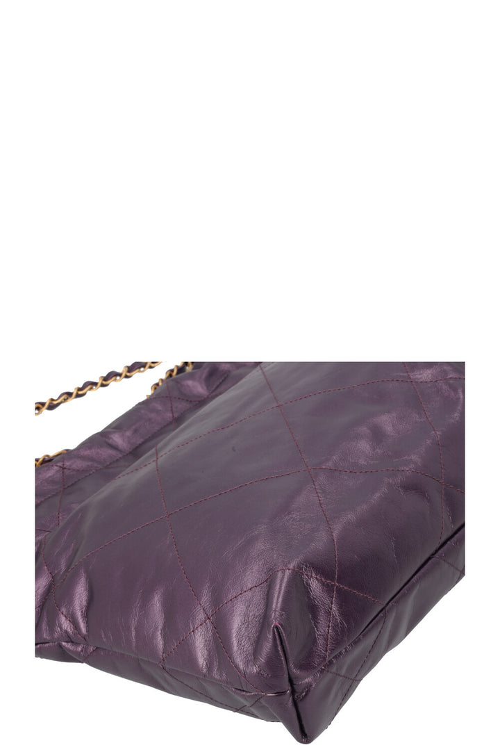 CHANEL 22 Small Bag Metallic Purple