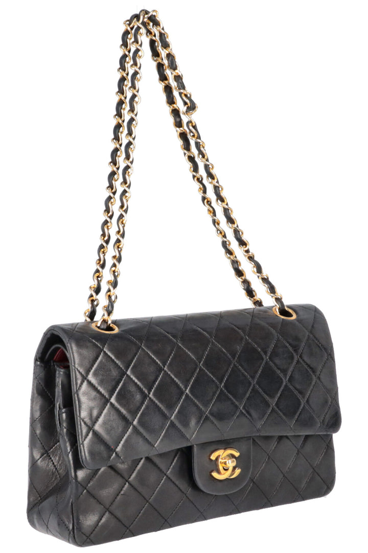 CHANEL Vintage Double Flap Bag Medium Black