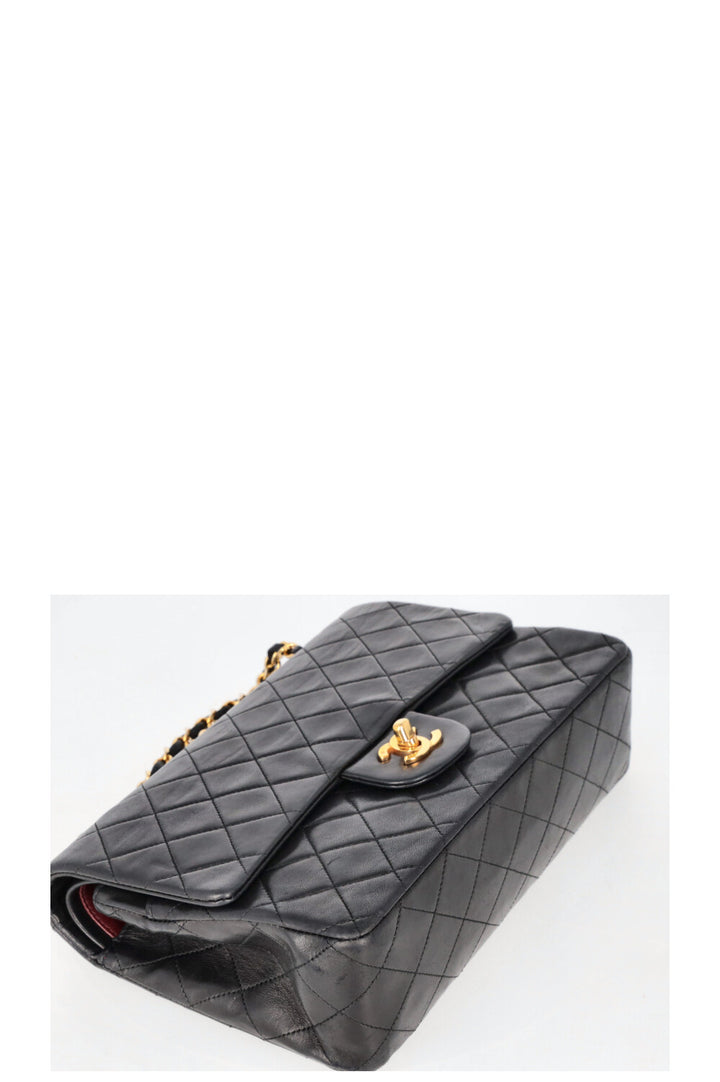 CHANEL Vintage Double Flap Bag Medium Black