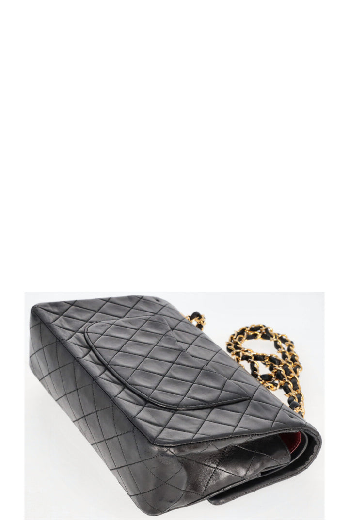 CHANEL Vintage Double Flap Bag Medium Black