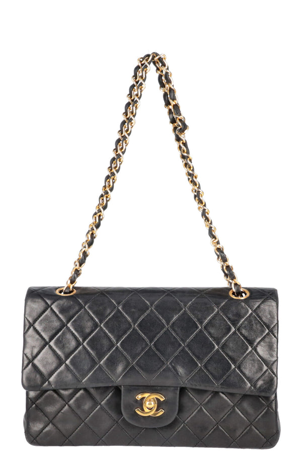 CHANEL Vintage Double Flap Bag Medium Black