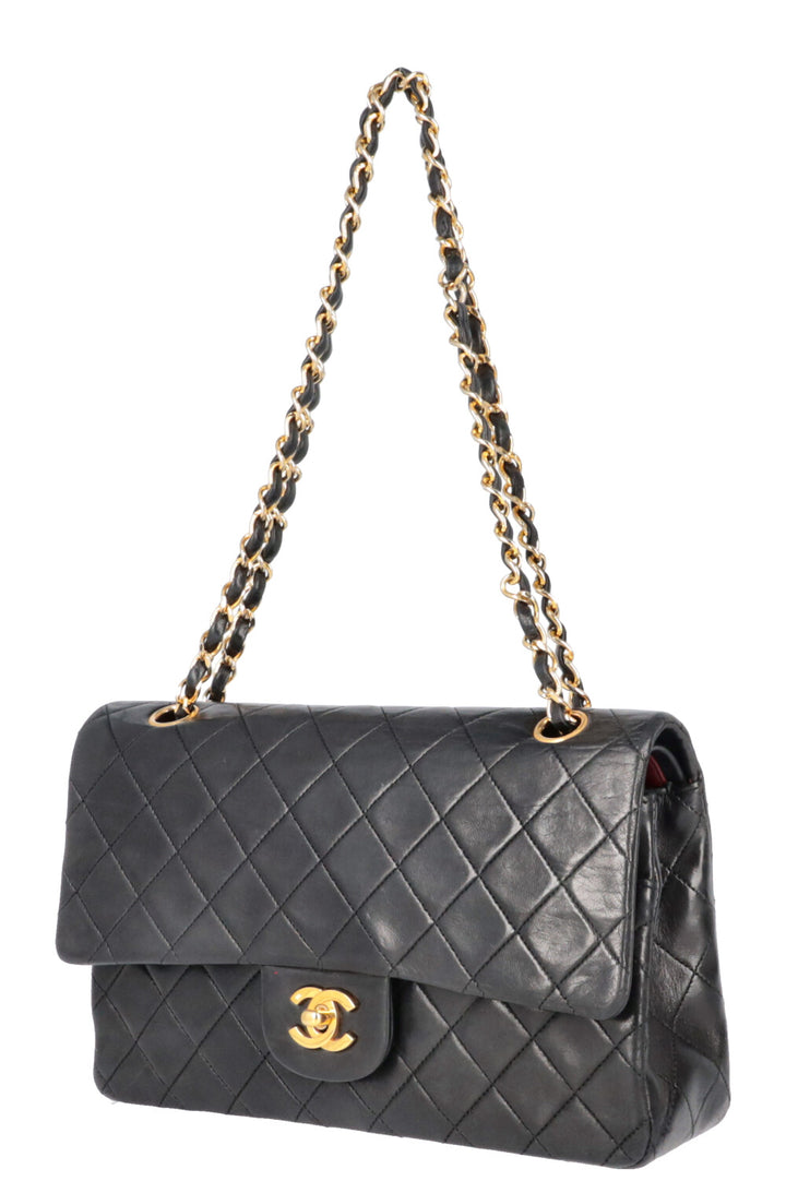 CHANEL Vintage Double Flap Bag Medium Black