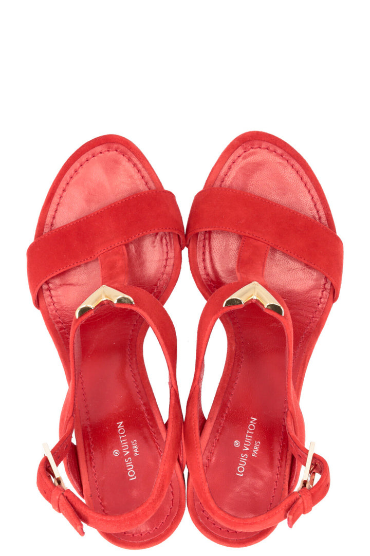 LOUIS VUITTON Essential V Sandals Suede Red