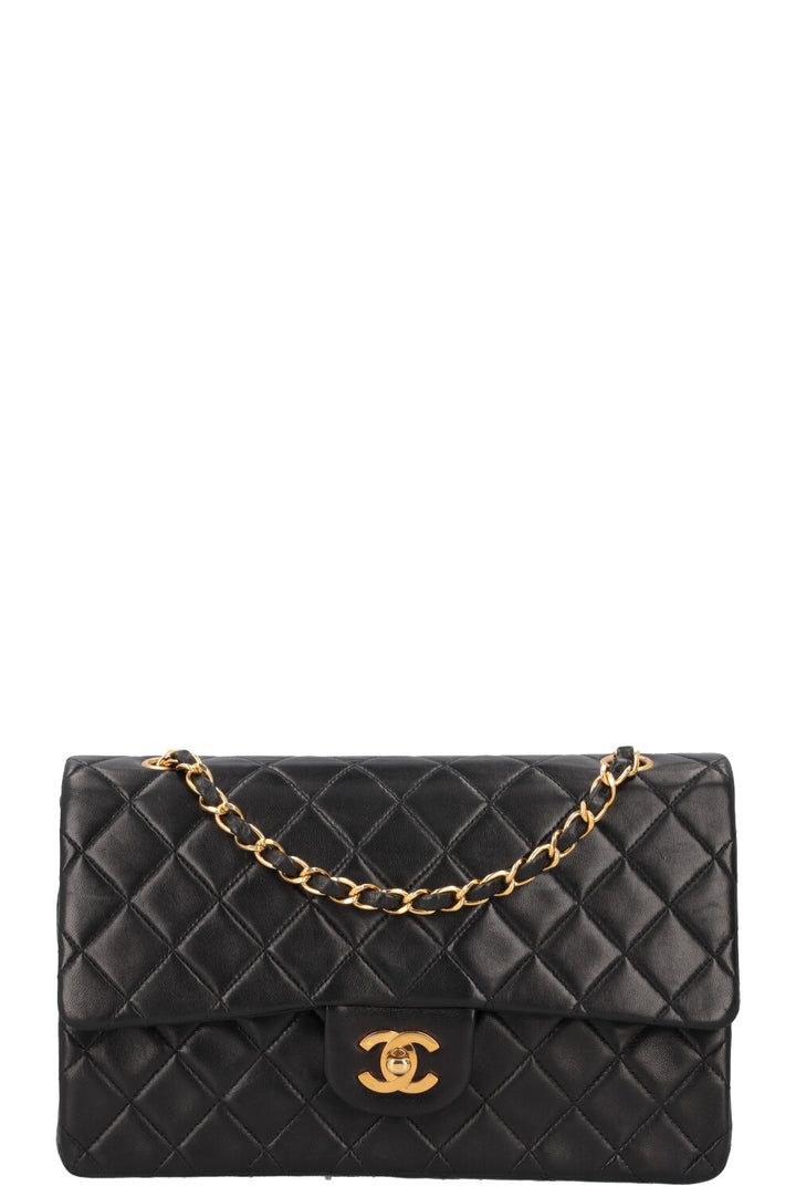 CHANEL Vintage Double Flap Bag Medium Black