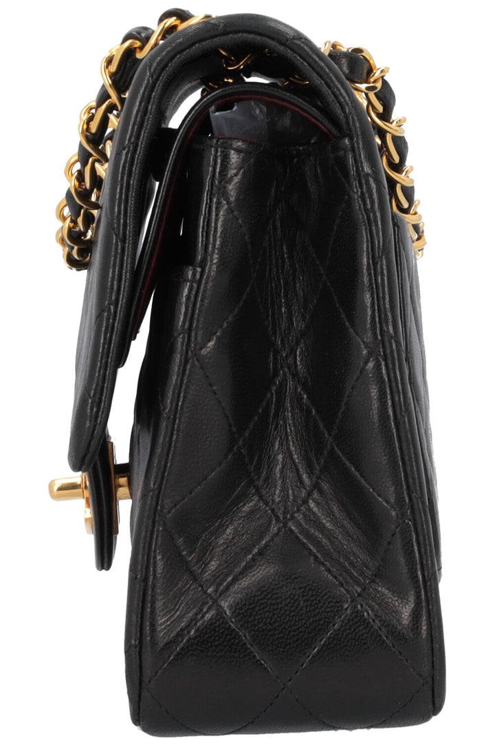 CHANEL Vintage Double Flap Bag Medium Black