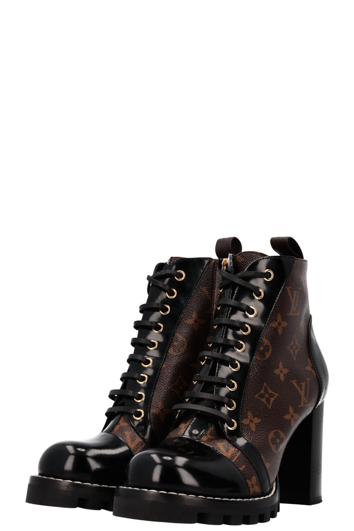 LOUIS VUITTON Star Trail Ankle Boots MNG