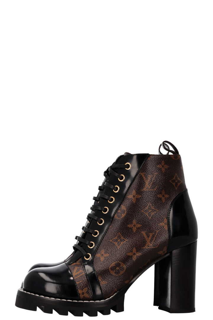 LOUIS VUITTON Star Trail Ankle Boots MNG