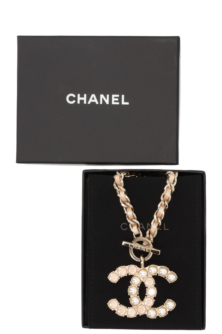 CHANEL CC Pearl Chain Choker 17B