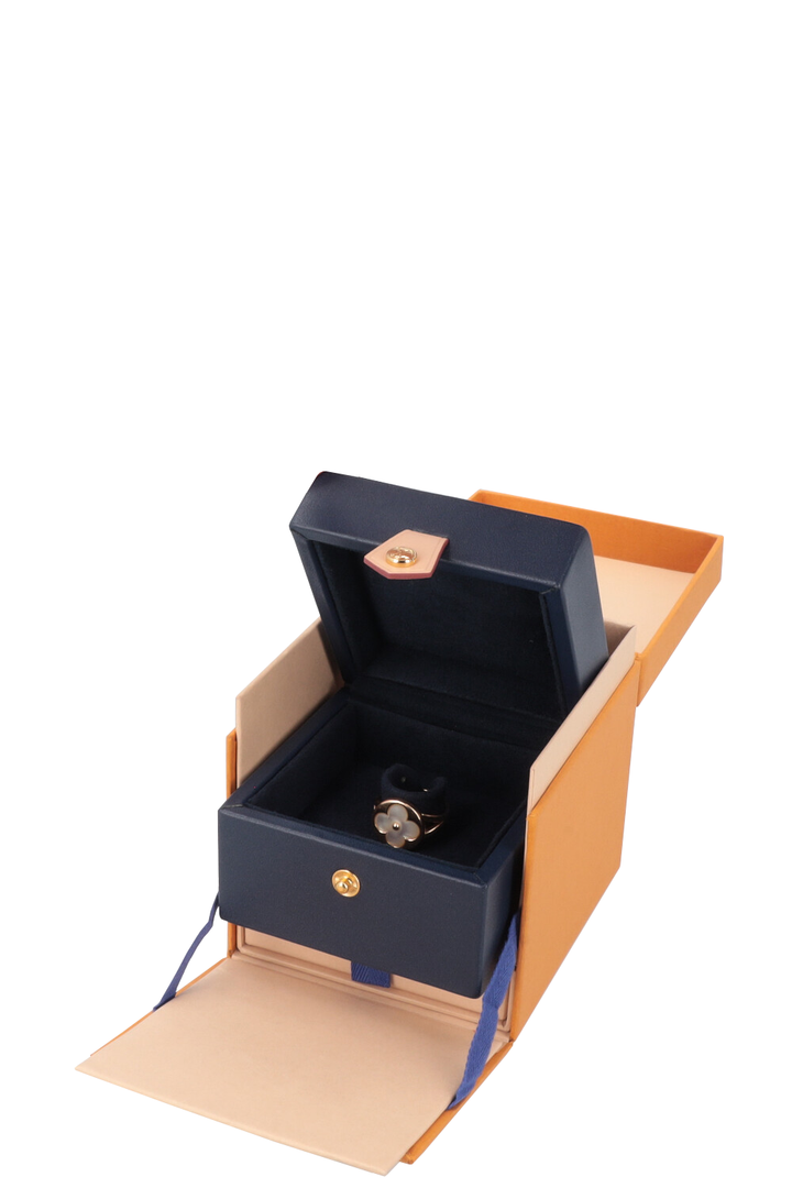 LOUIS VUITTON Color Blossom Ring Rose Gold Mother of Pearl
