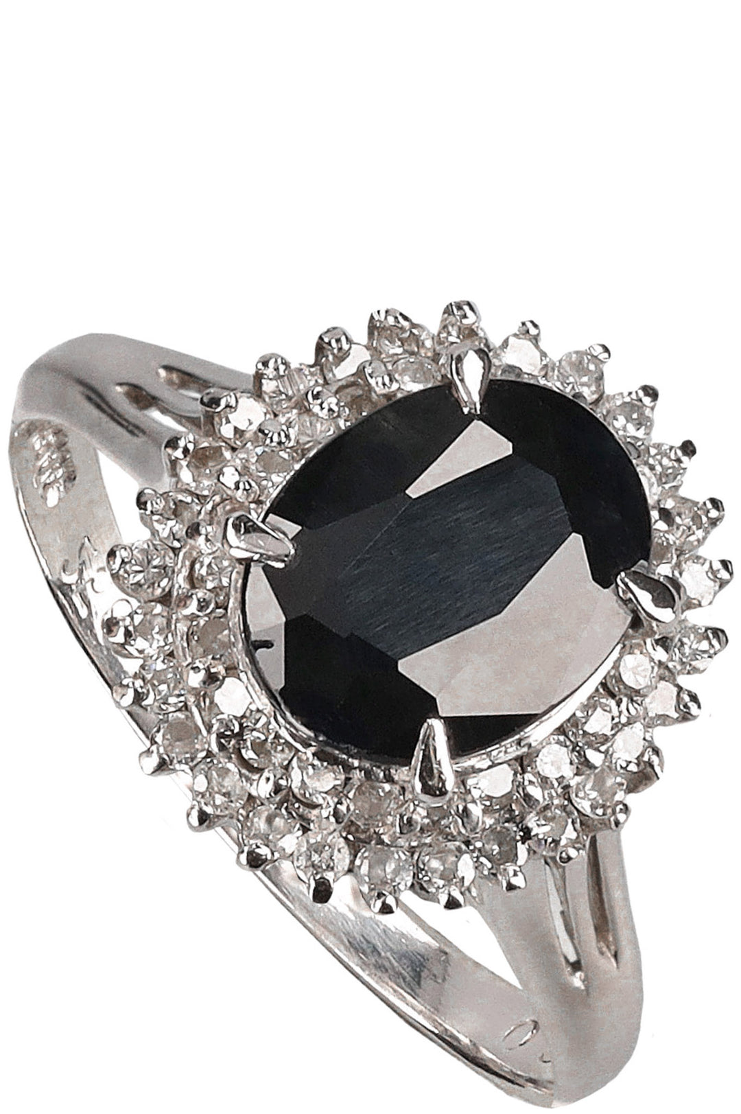 VINTAGE JEWELRY Sapphire Ring Diamonds Platinum
