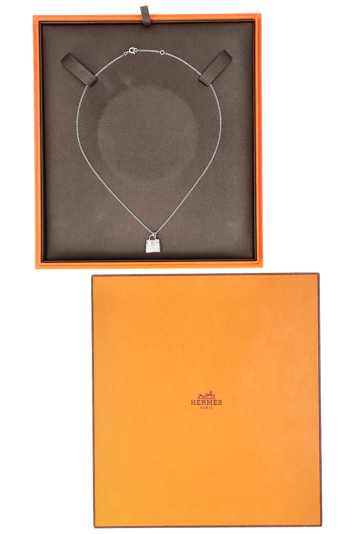 HERMÈS Kelly Amulette Necklace Diamonds