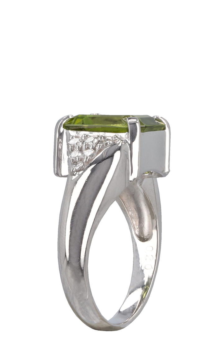 VINTAGE JEWELRY Ring Peridot Diamond Platin