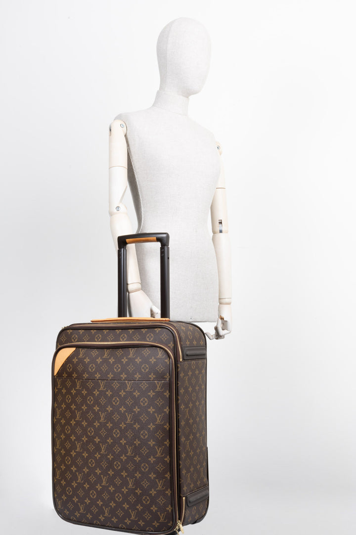 LOUIS VUITTON Pegase Suitcase Canvas MNG
