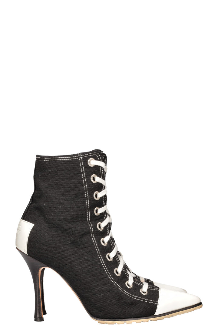 MANOLO BLAHNIK Boots Canvas Black