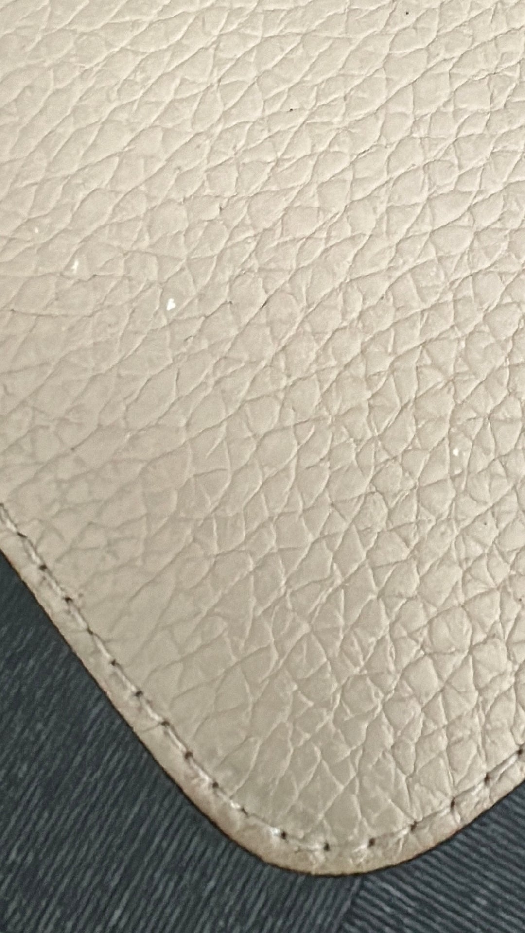 CHRISTIAN DIOR Pochette Leather Pink