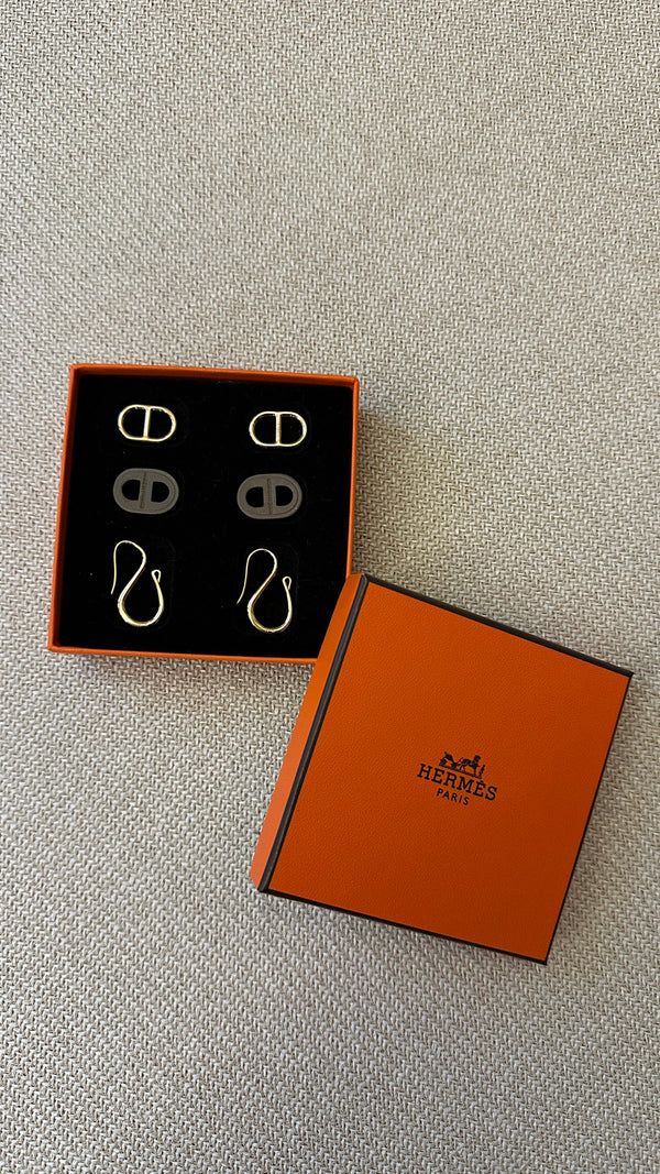 HERMÈS Boucles D´Oreilles o Maillon d´Ancre Swift Etoupe