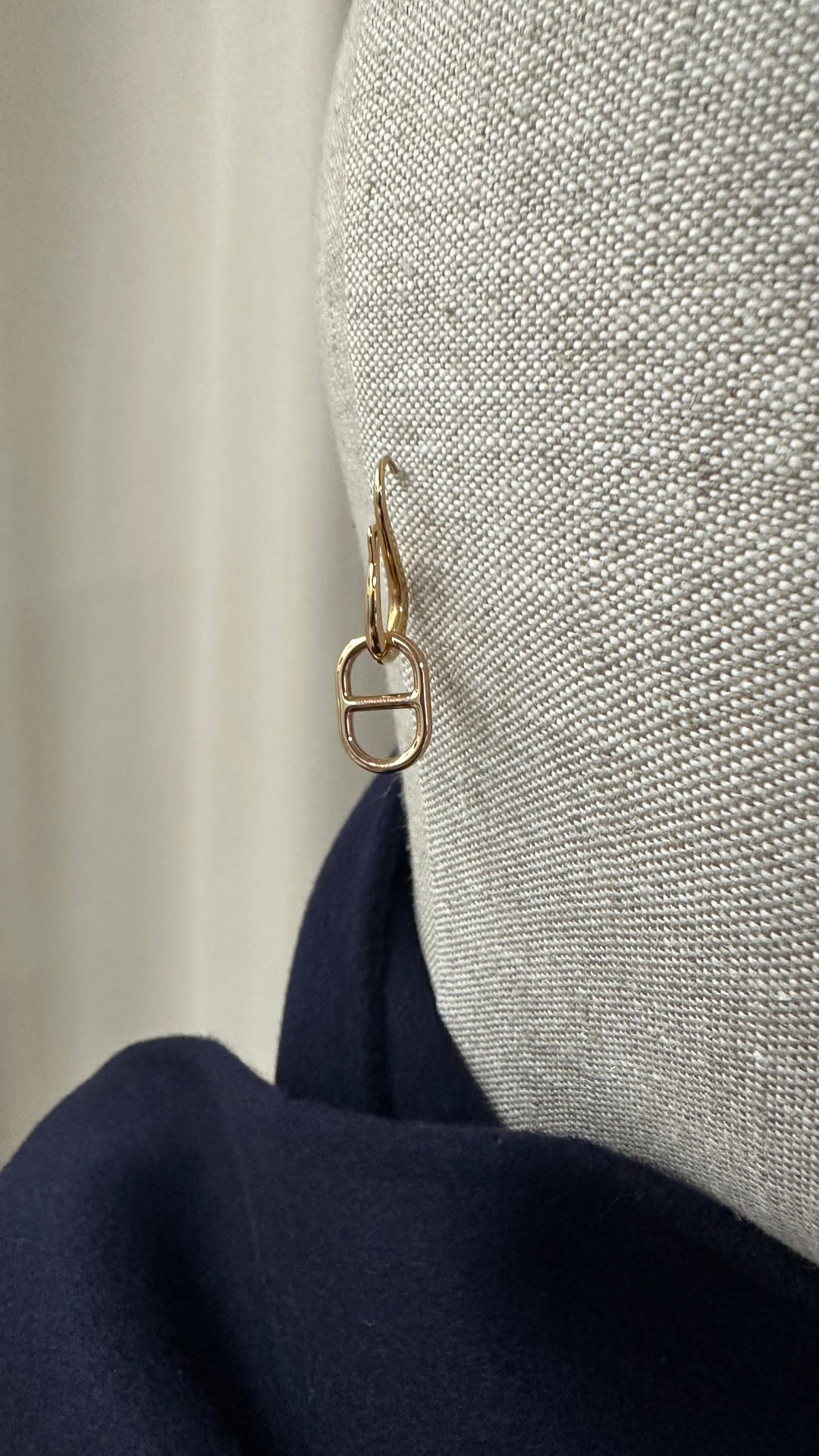 HERMÈS Boucles D´Oreilles o Maillon d´Ancre Swift Etoupe