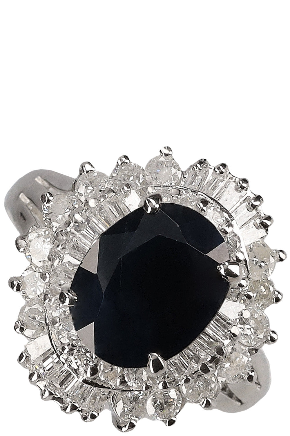 VINTAGE JEWELRY Black Sapphire Ring