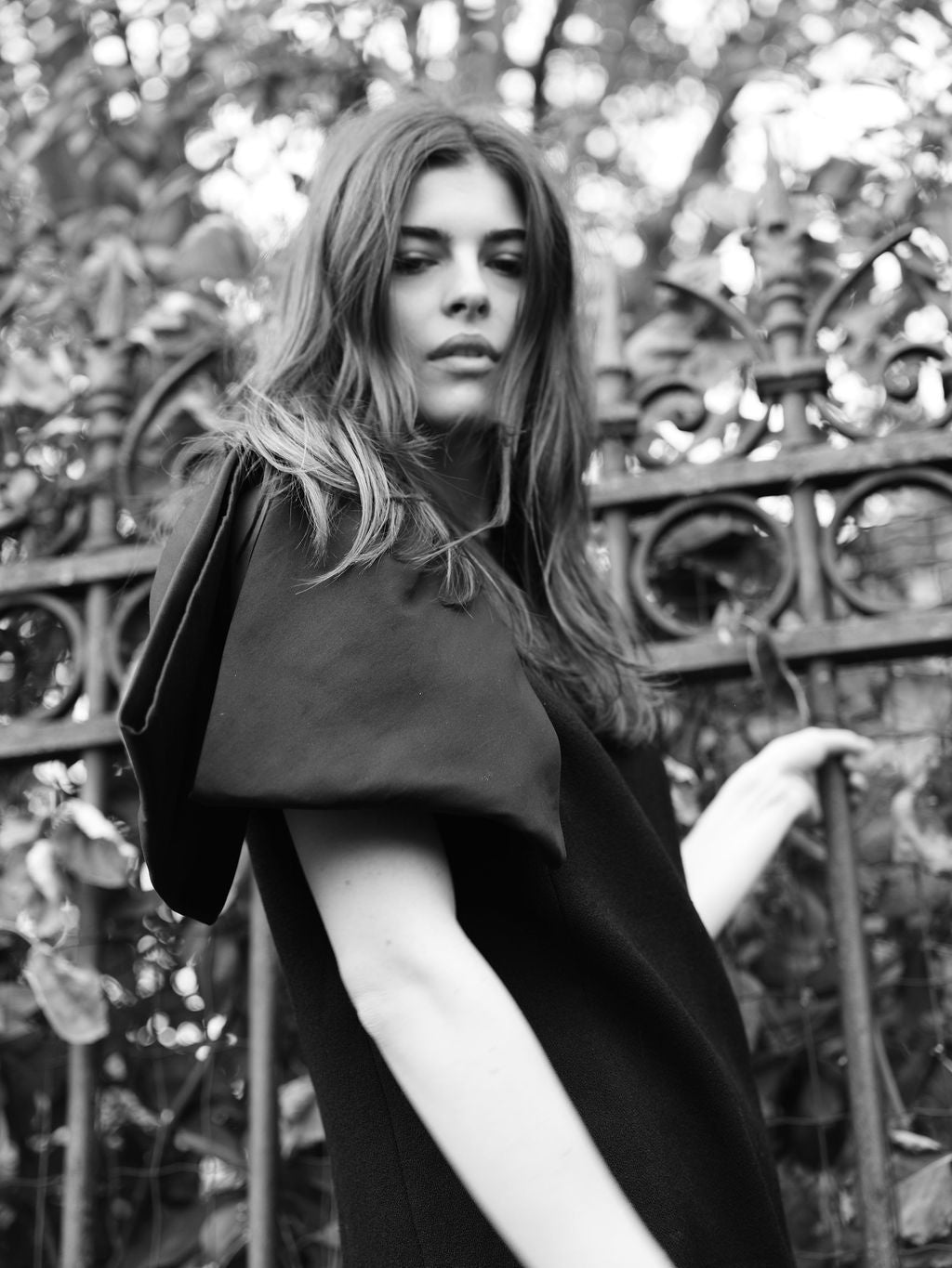 GIAMBATTISTA VALLI Robe à nœud Noir