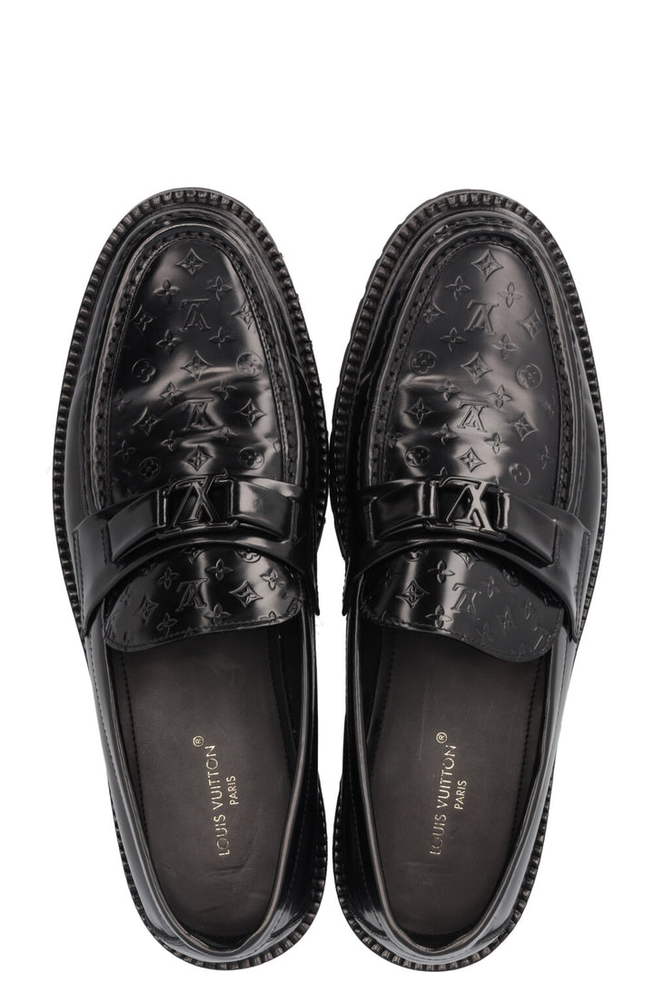 LOUIS VUITTON Major Loafer Leather Black