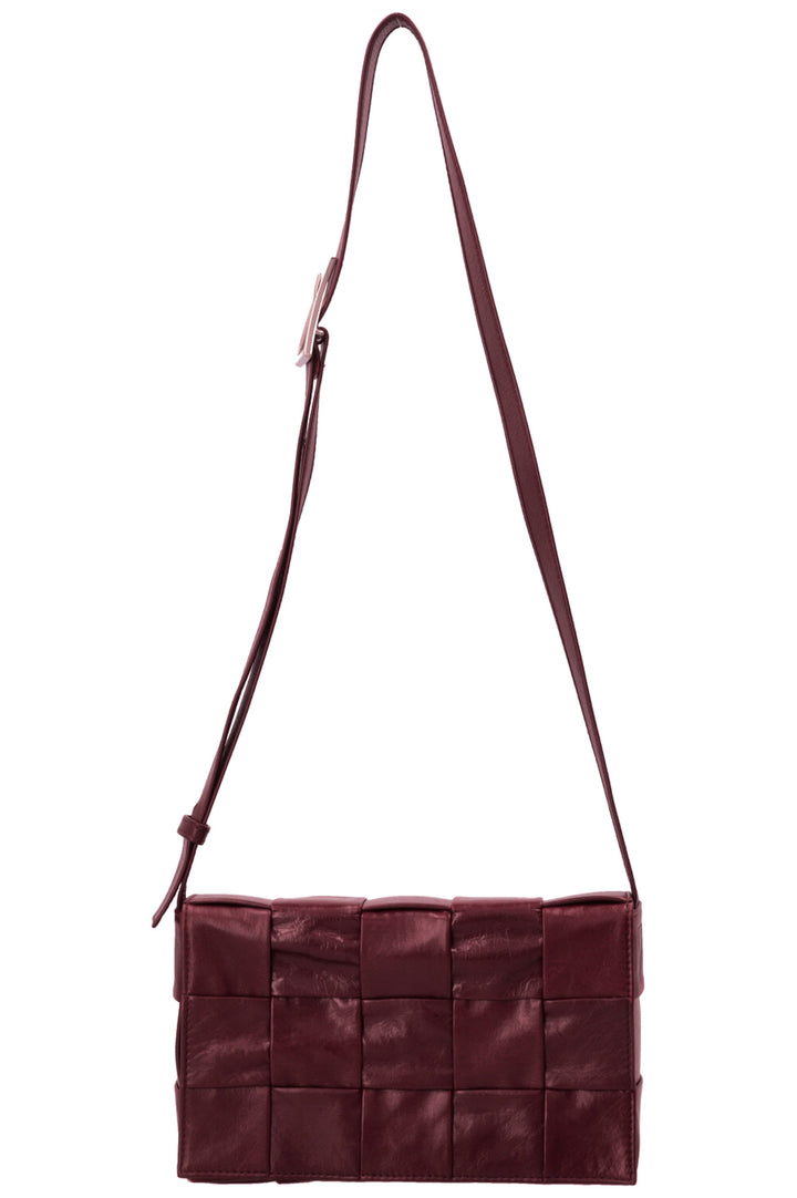 BOTTEGA VENETA Cassette Intrecciato Cuir Nylon Bourgogne