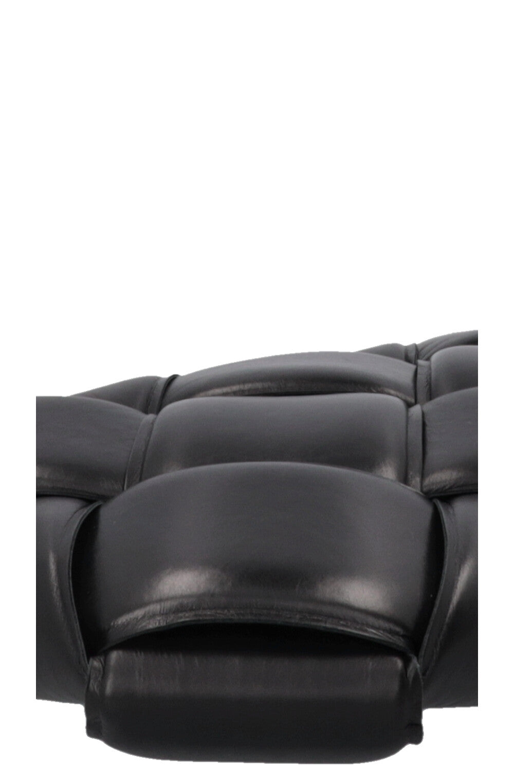 BOTTEGA VENETA Pochette Padded Cassette Cuir Noir
