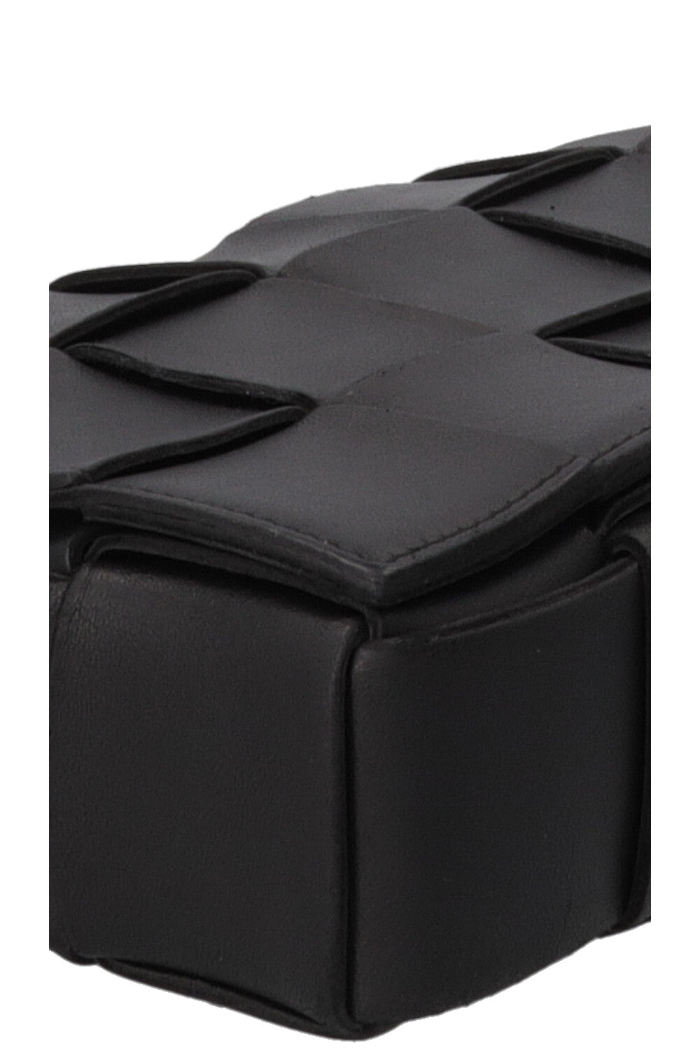 BOTTEGA VENETA Small Intrecciato Cassette Bag Leather Black
