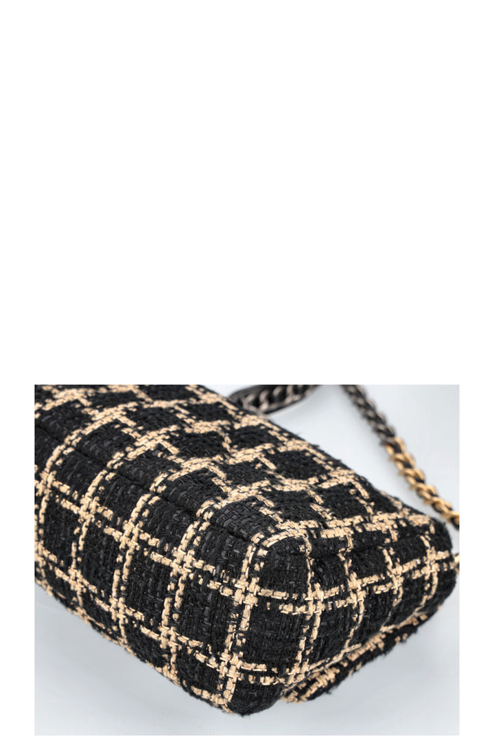 CHANEL 19 Sac à rabat moyen Tweed Noir &amp; Beige