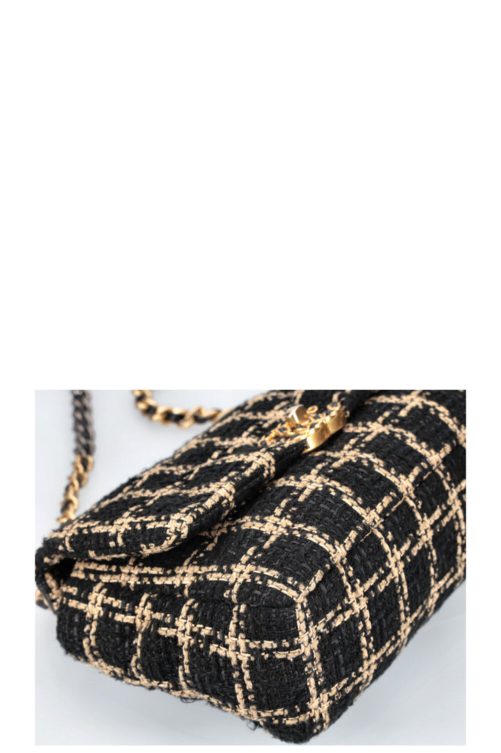 CHANEL 19 Sac à rabat moyen Tweed Noir &amp; Beige