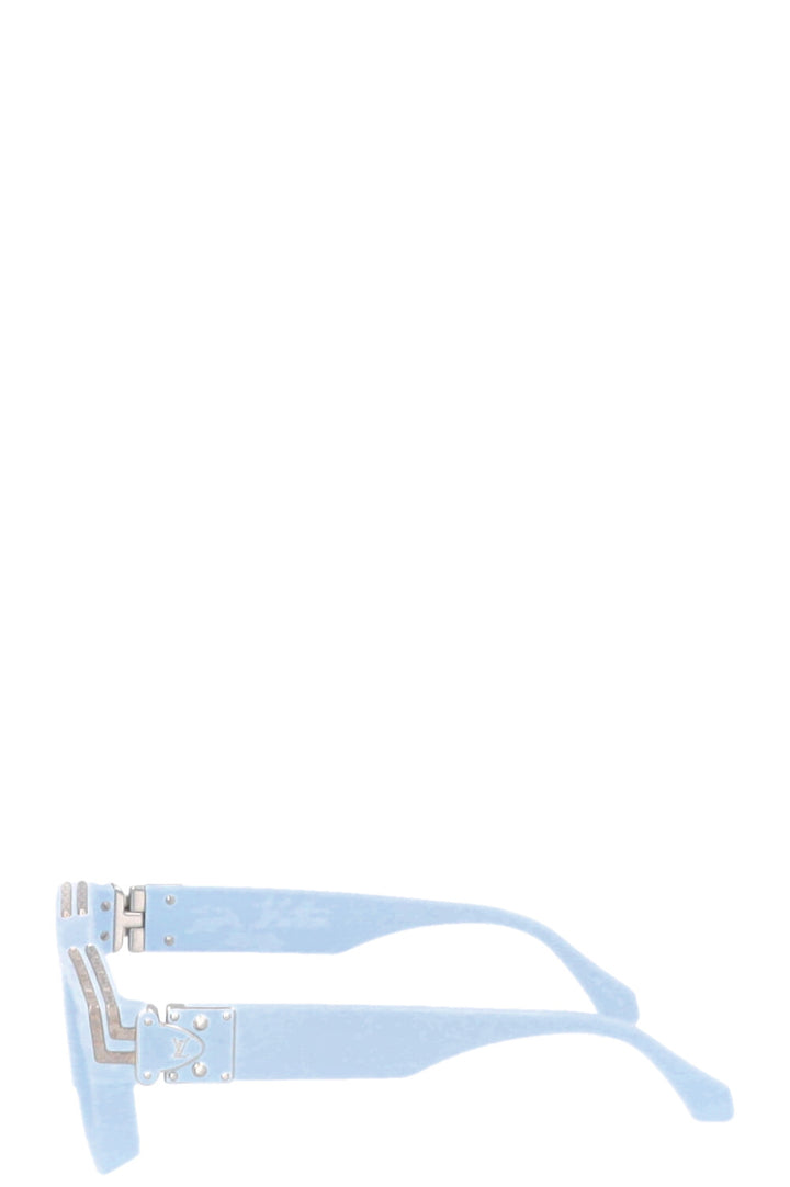 LOUIS VUITTON 1.1 Millionaires Z1327W Sunglasses Light Blue