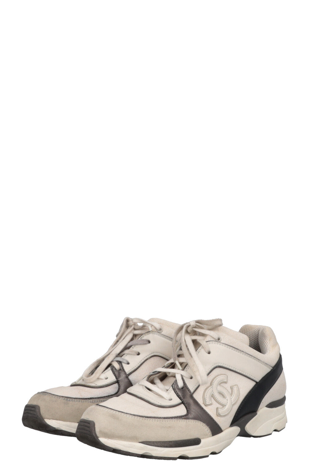 CHANEL CC Sneakers Grey White