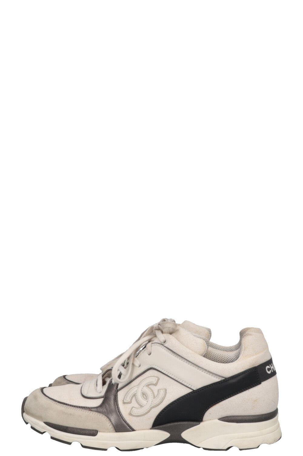 CHANEL CC Sneakers Grey White