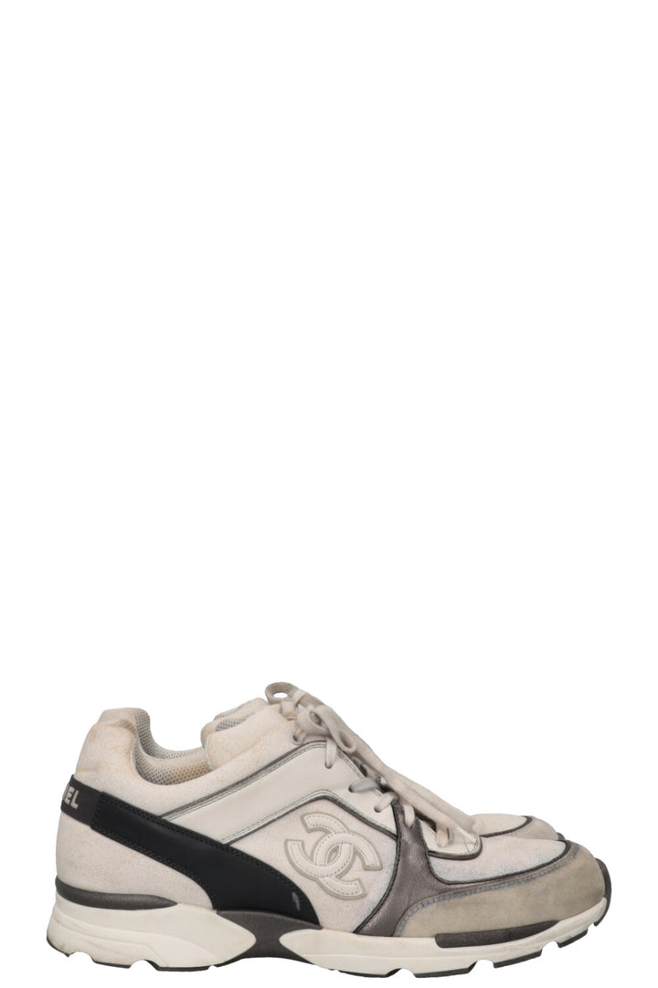 CHANEL CC Sneakers Grey White