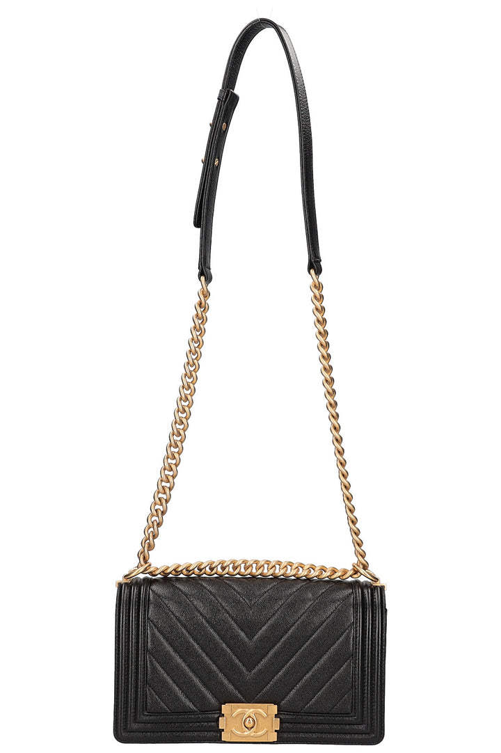 CHANEL Sac bandoulière en cuir caviar moyen Boy Noir