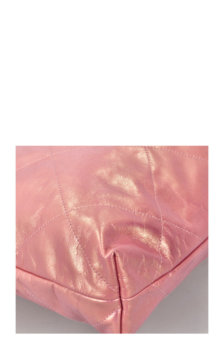 CHANEL 22 Small Bag Metallic Pink