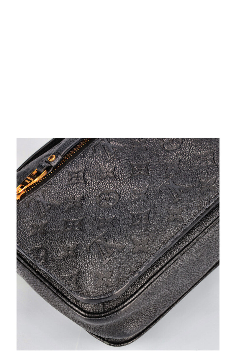 LOUIS VUITTON Pochette Metis Empreinte Black