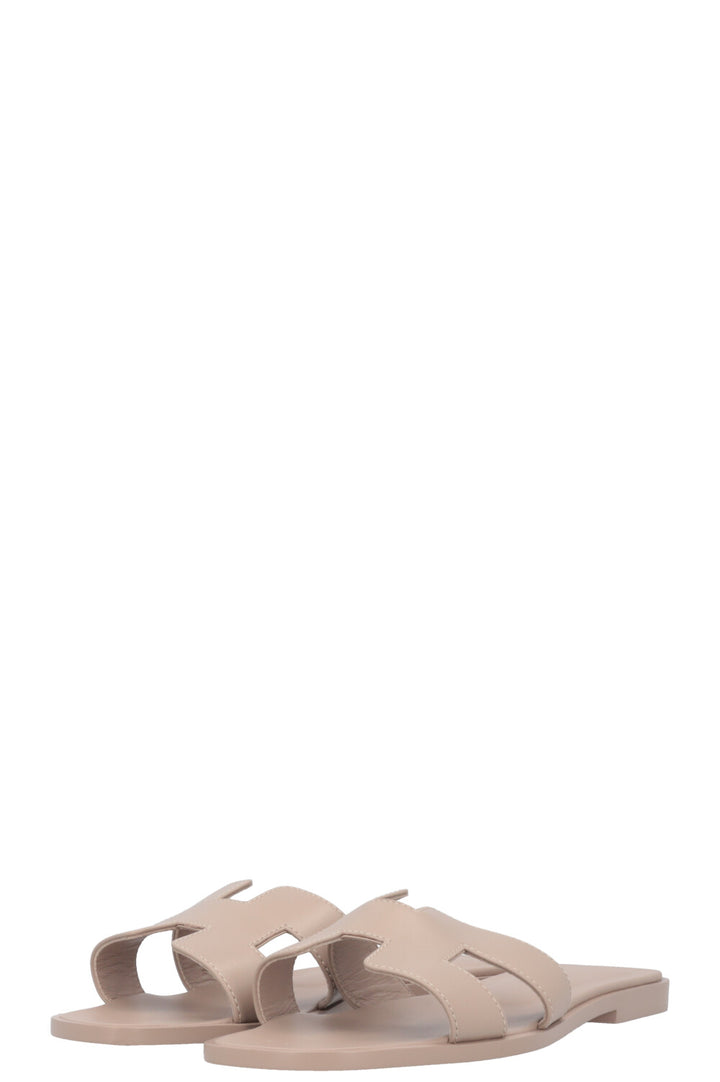 HERMÈS Oran Flats Grey